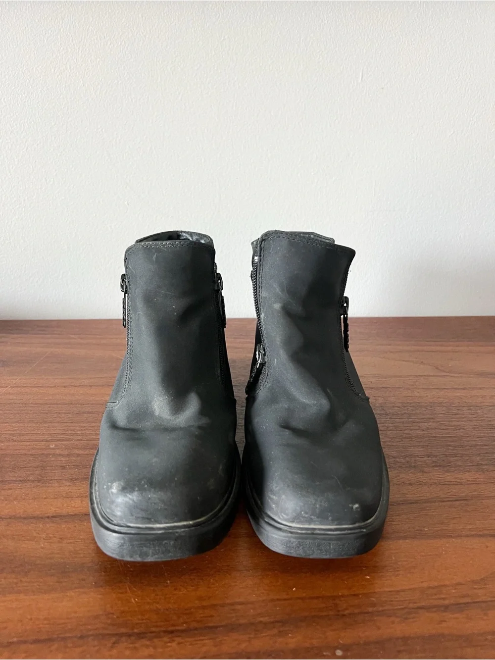 totes stockholm black